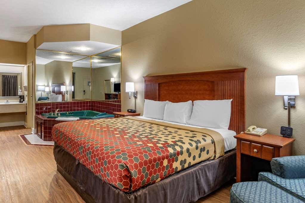 Econo Lodge Кордел Экстерьер фото