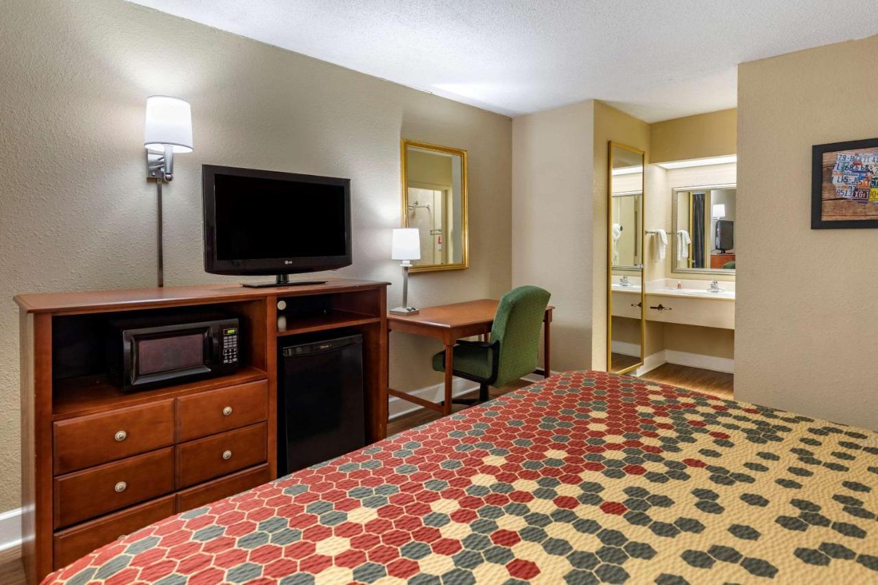 Econo Lodge Кордел Экстерьер фото