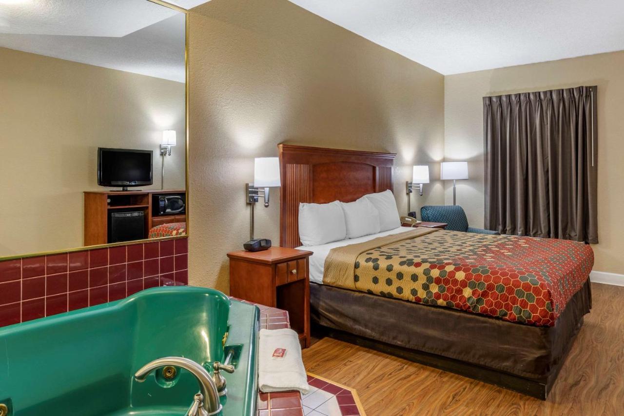 Econo Lodge Кордел Экстерьер фото
