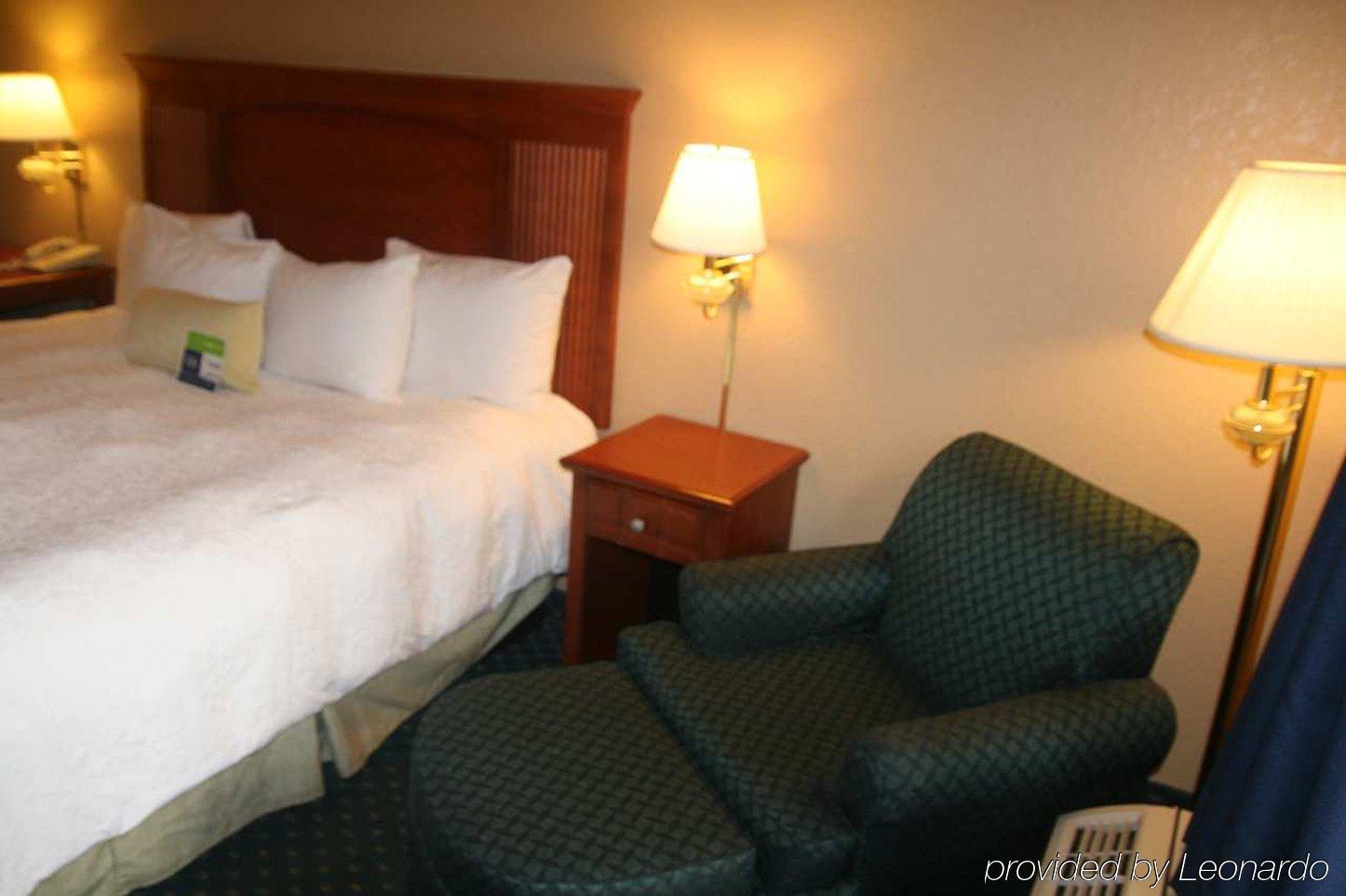 Econo Lodge Кордел Номер фото